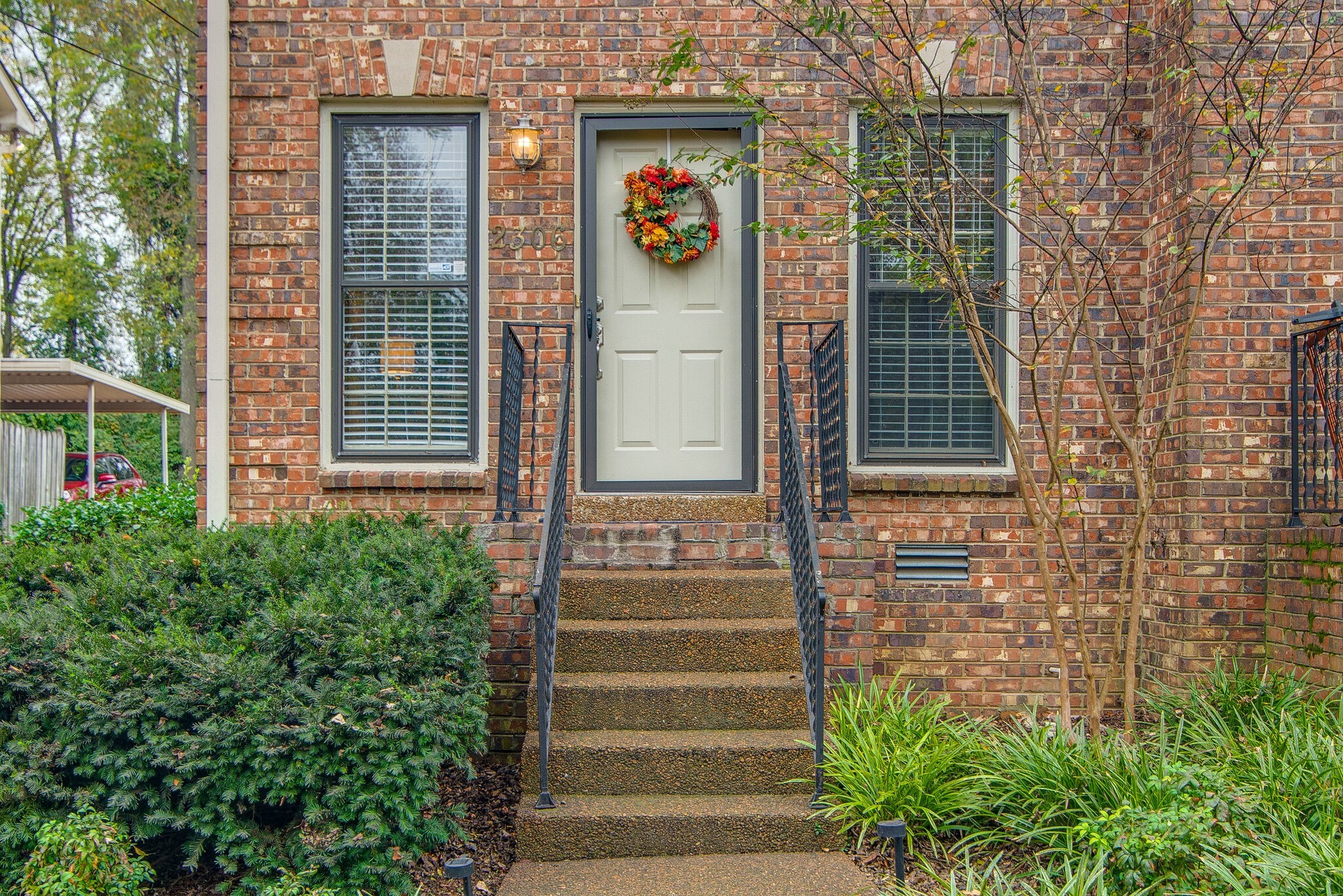 2306 Sharondale Drive Nashville TN 37215
