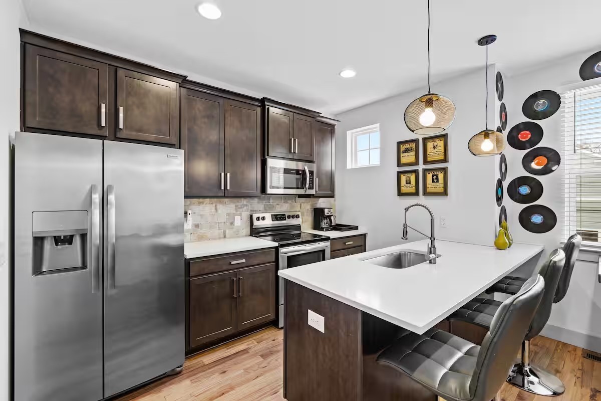 4908 Delaware Avenue Nashville TN 37209