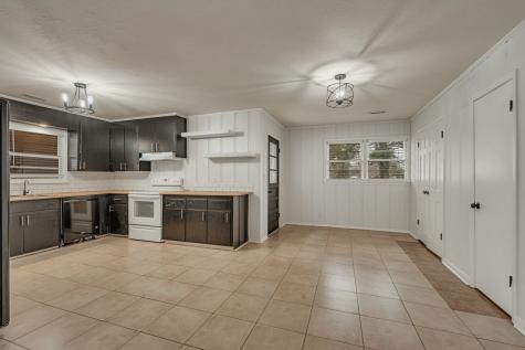 1102 N High Street Winchester TN 37398
