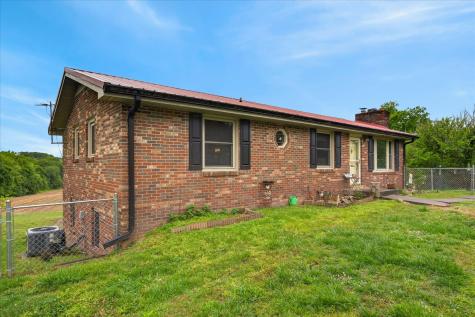 2500 Rawlings Road Woodlawn TN 37191