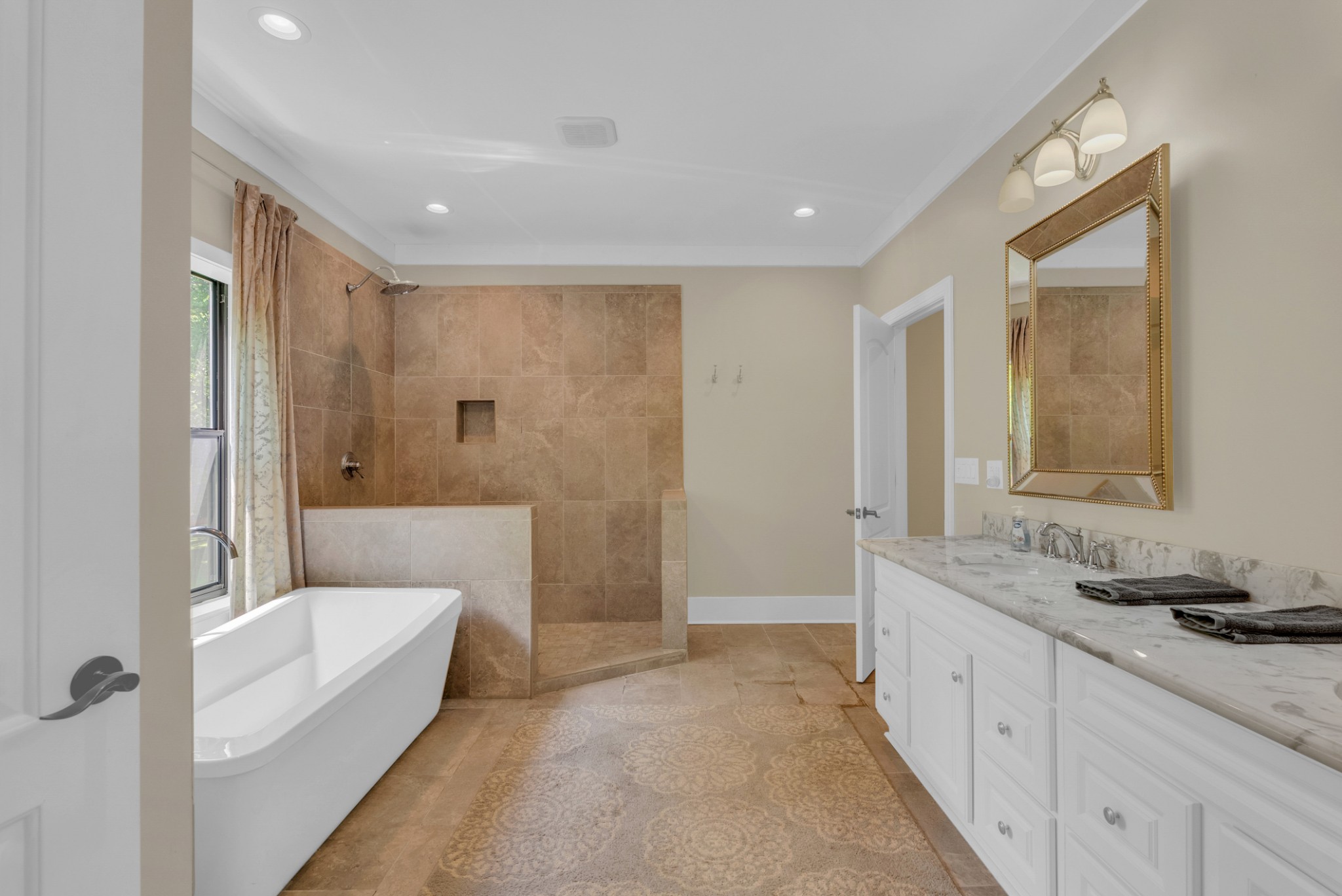 825 Shady Place Smithville TN 37166