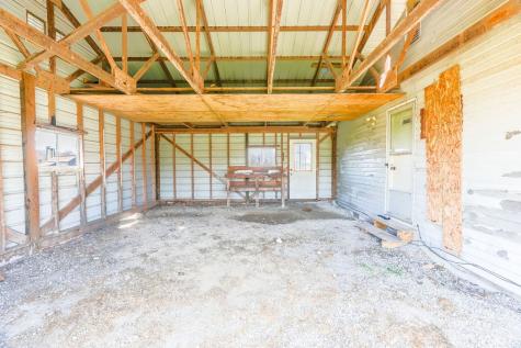 752 Stuart Chapel Road Lewisburg KY 42256