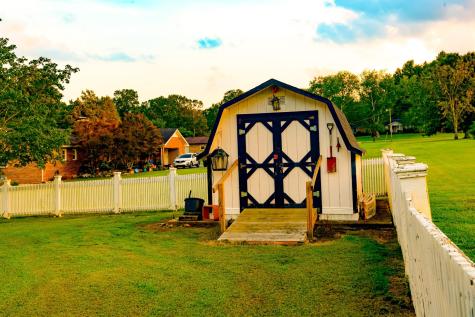 204 Greenbriar Avenue Shelbyville TN 37160