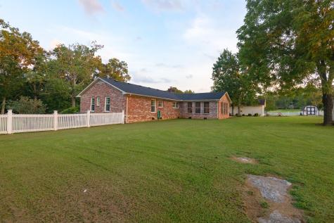 204 Greenbriar Avenue Shelbyville TN 37160