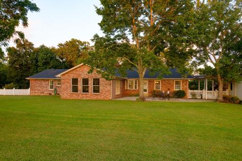 204 Greenbriar Avenue Shelbyville TN 37160
