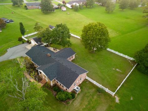 204 Greenbriar Avenue Shelbyville TN 37160