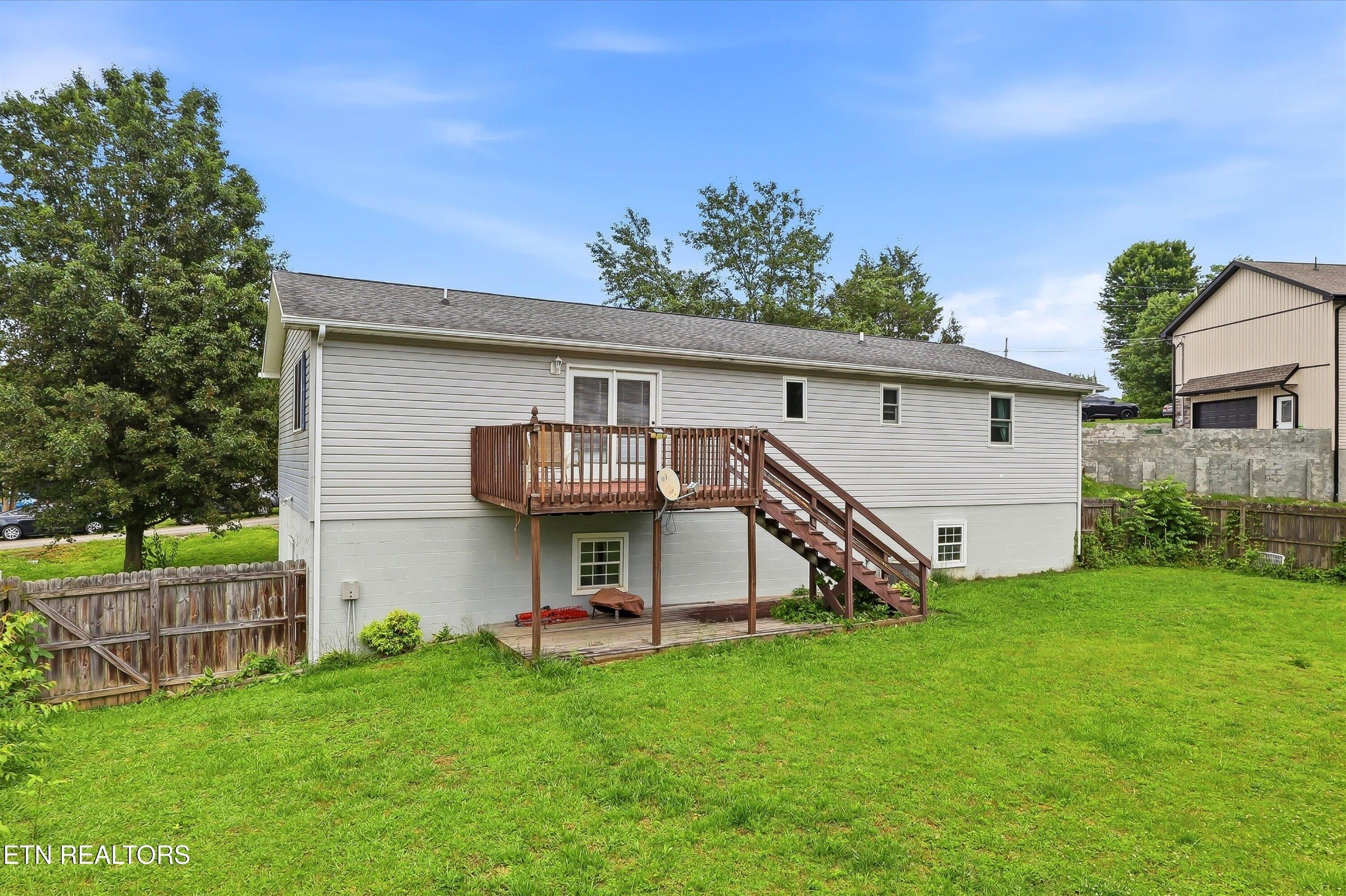 117 Bertha Lane Jacksboro TN 37757