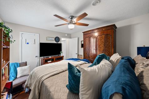 566 Lorie Lane Clarksville TN 37042