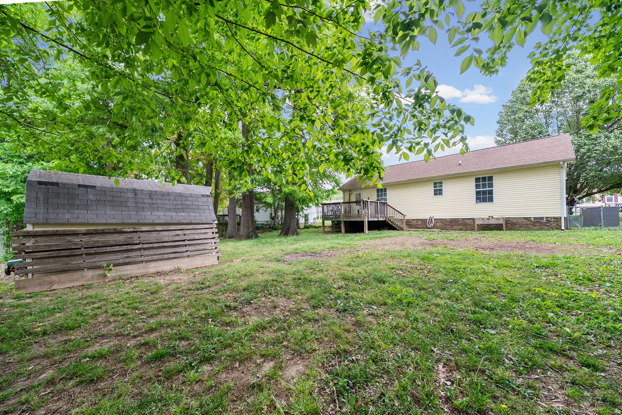 566 Lorie Lane Clarksville TN 37042