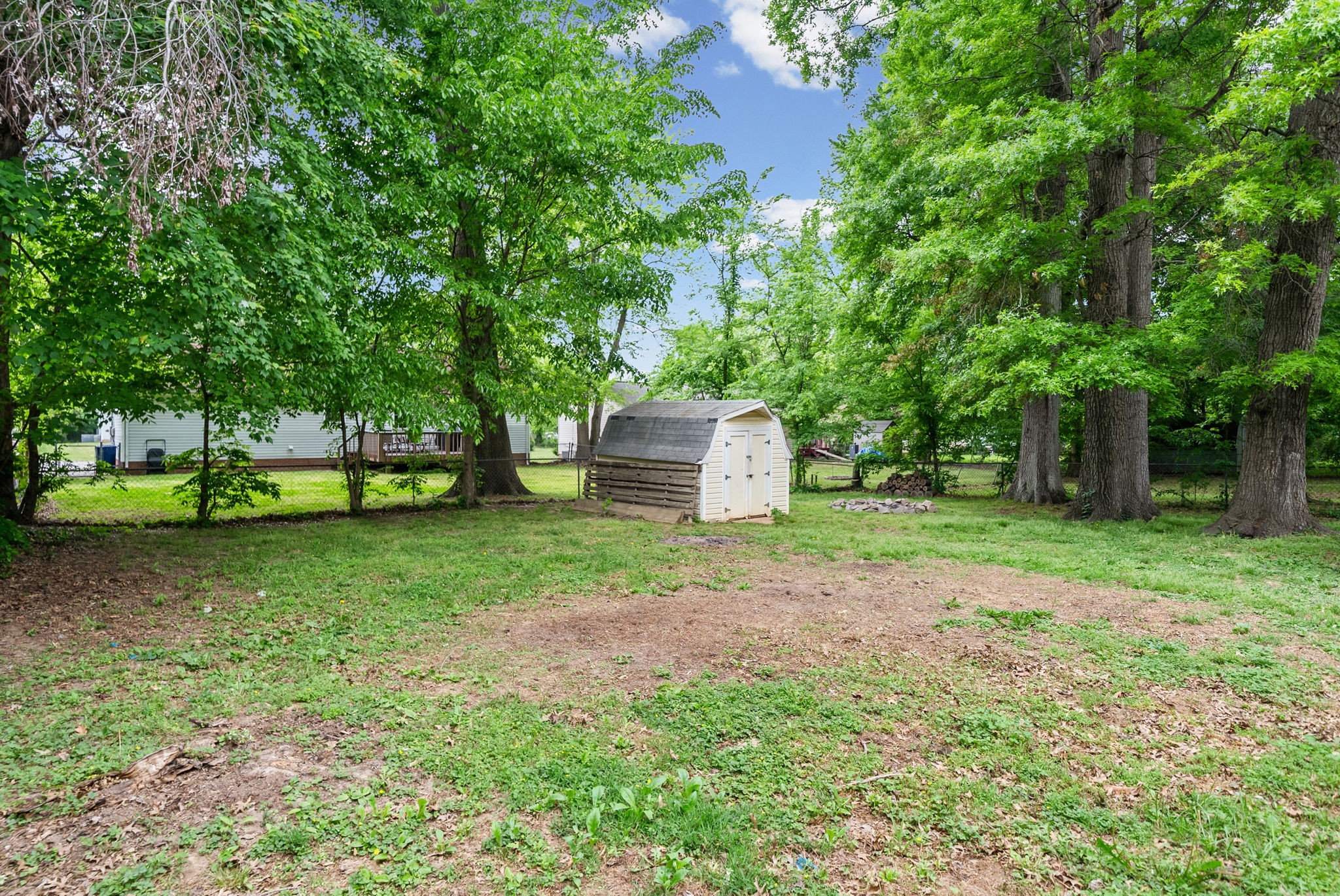 566 Lorie Lane Clarksville TN 37042