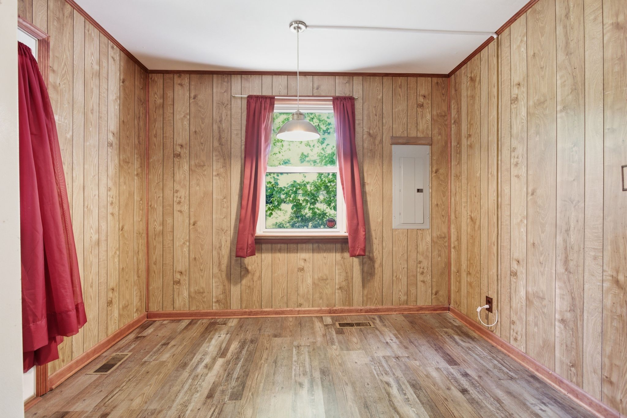 1827 Sunset Avenue Columbia TN 38401