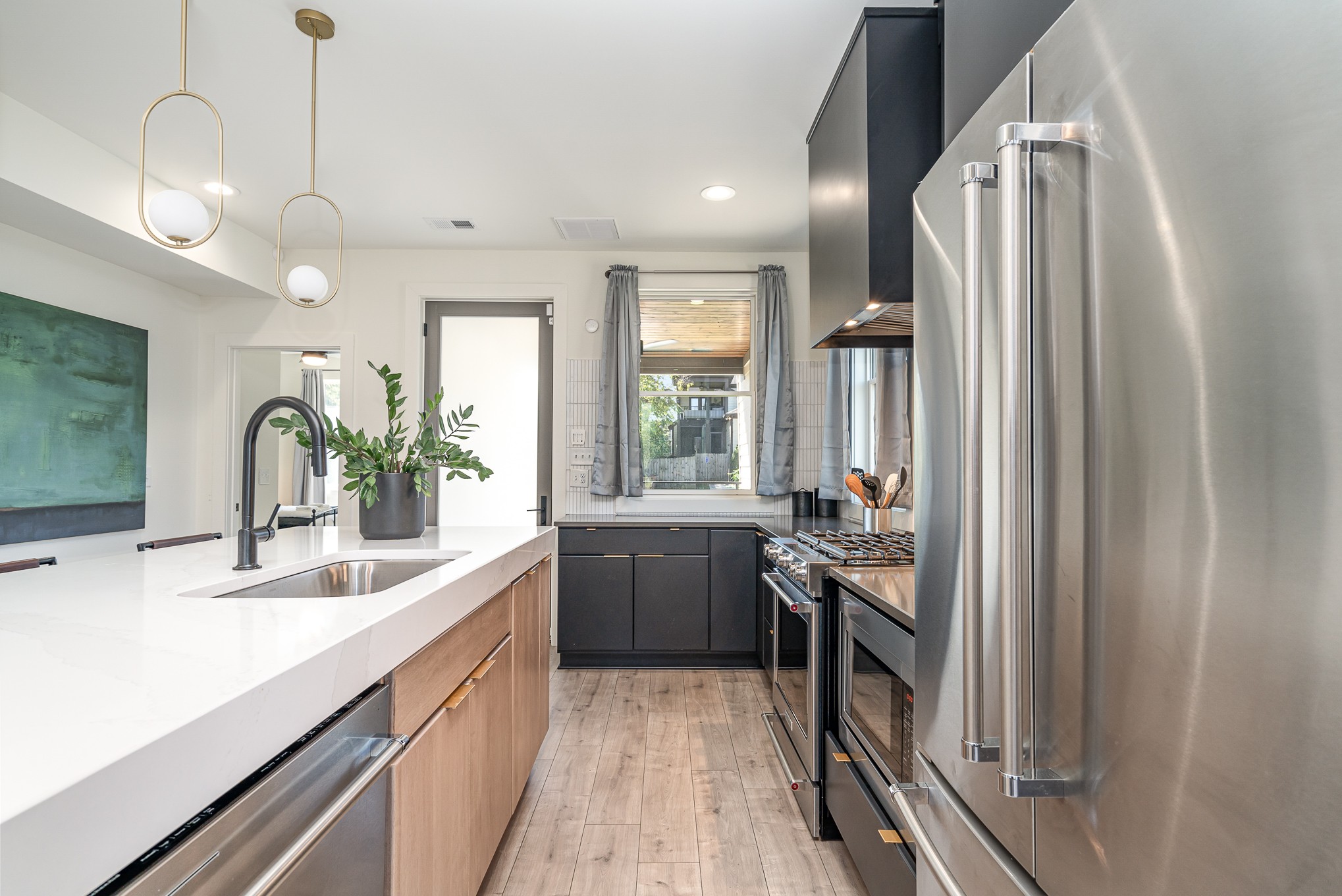 1009 Summit Avenue Nashville TN 37203