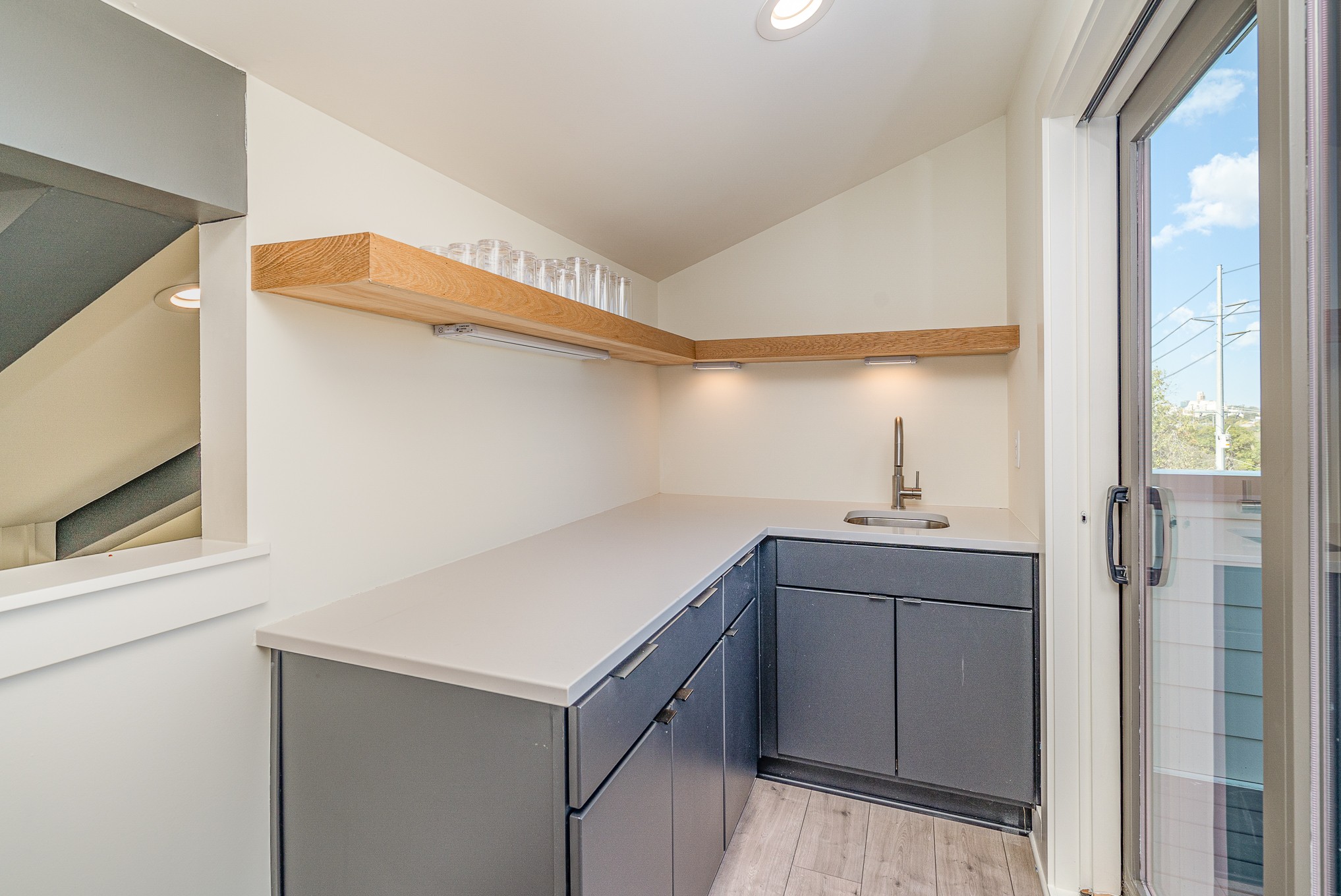 1009 Summit Avenue Nashville TN 37203
