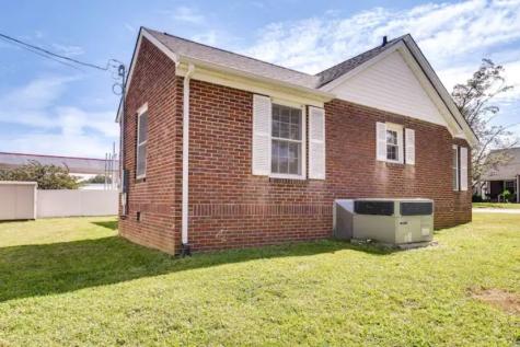 208 W Blackwell Street Tullahoma TN 37388
