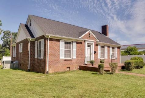 208 W Blackwell Street Tullahoma TN 37388