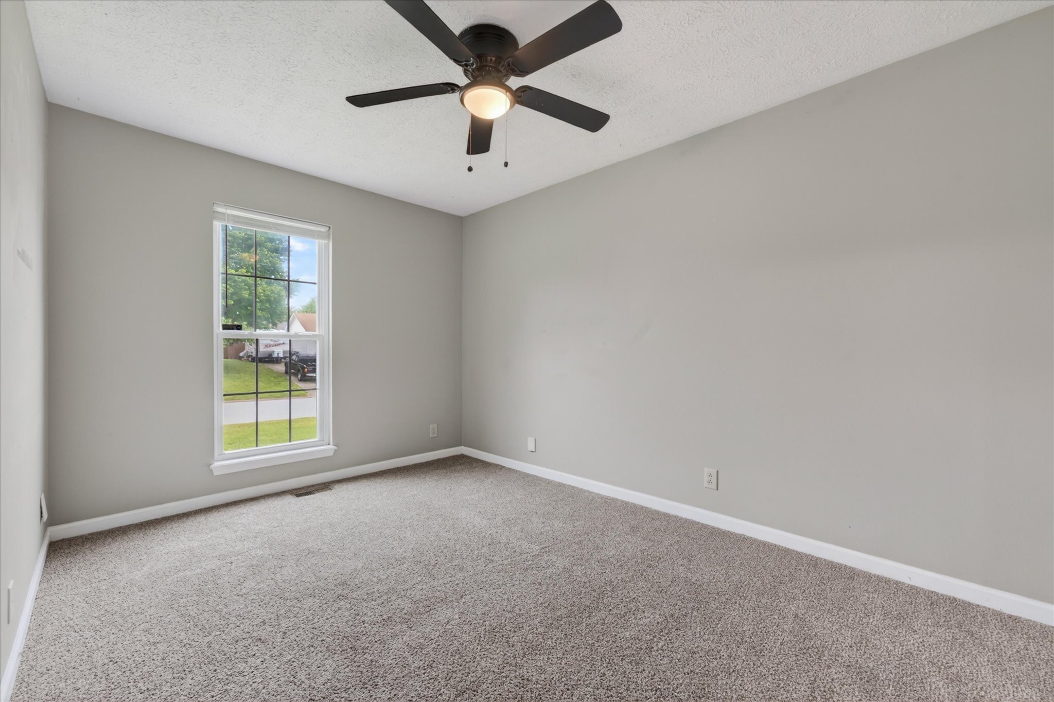 2808 Nat Hoosier Lane Clarksville TN 37040