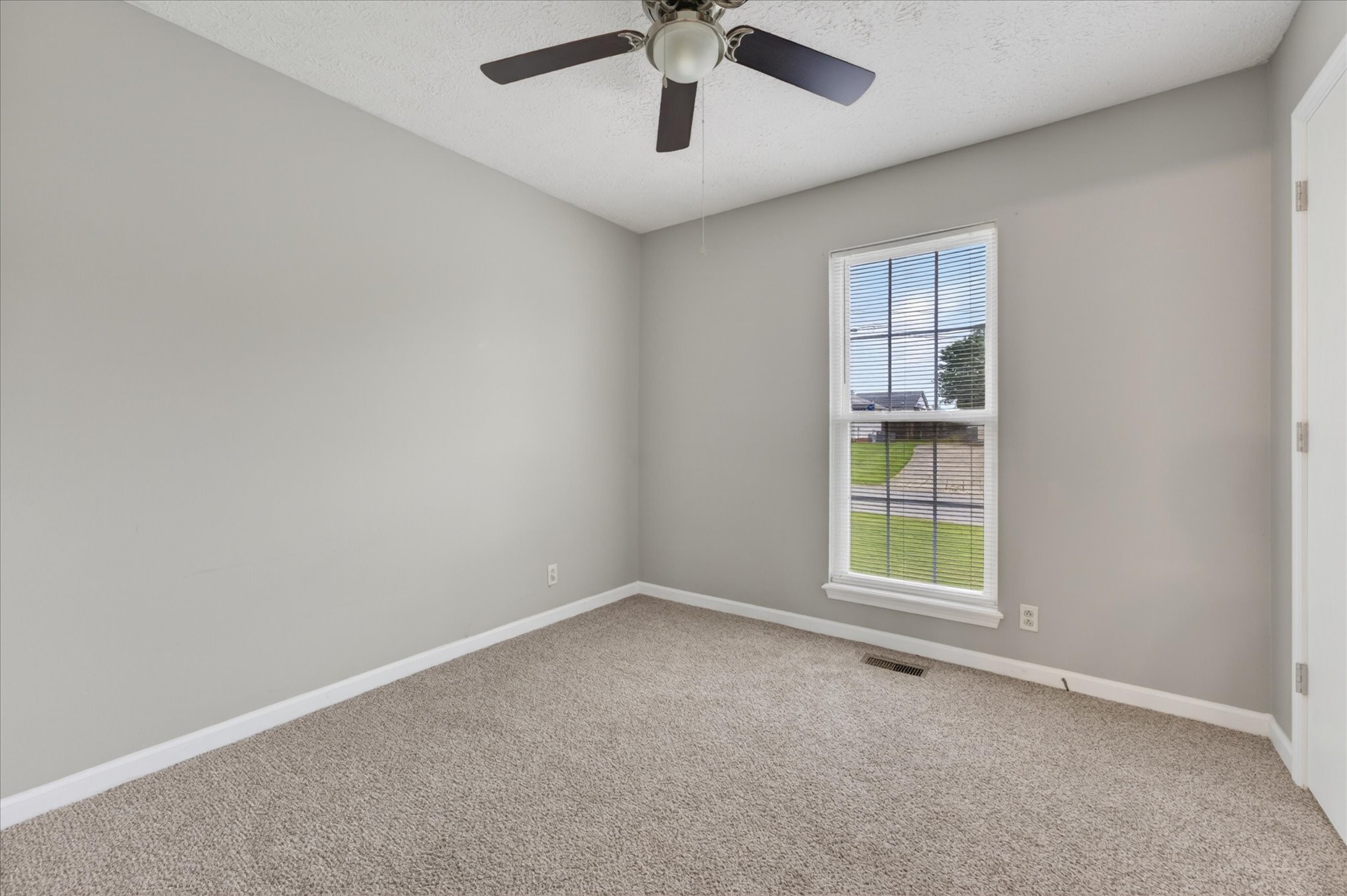 2808 Nat Hoosier Lane Clarksville TN 37040