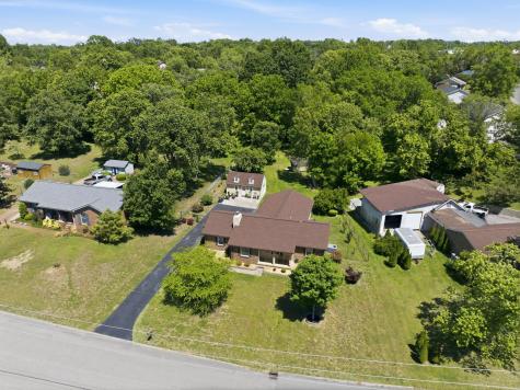 520 Springmont Boulevard Old Hickory TN 37138
