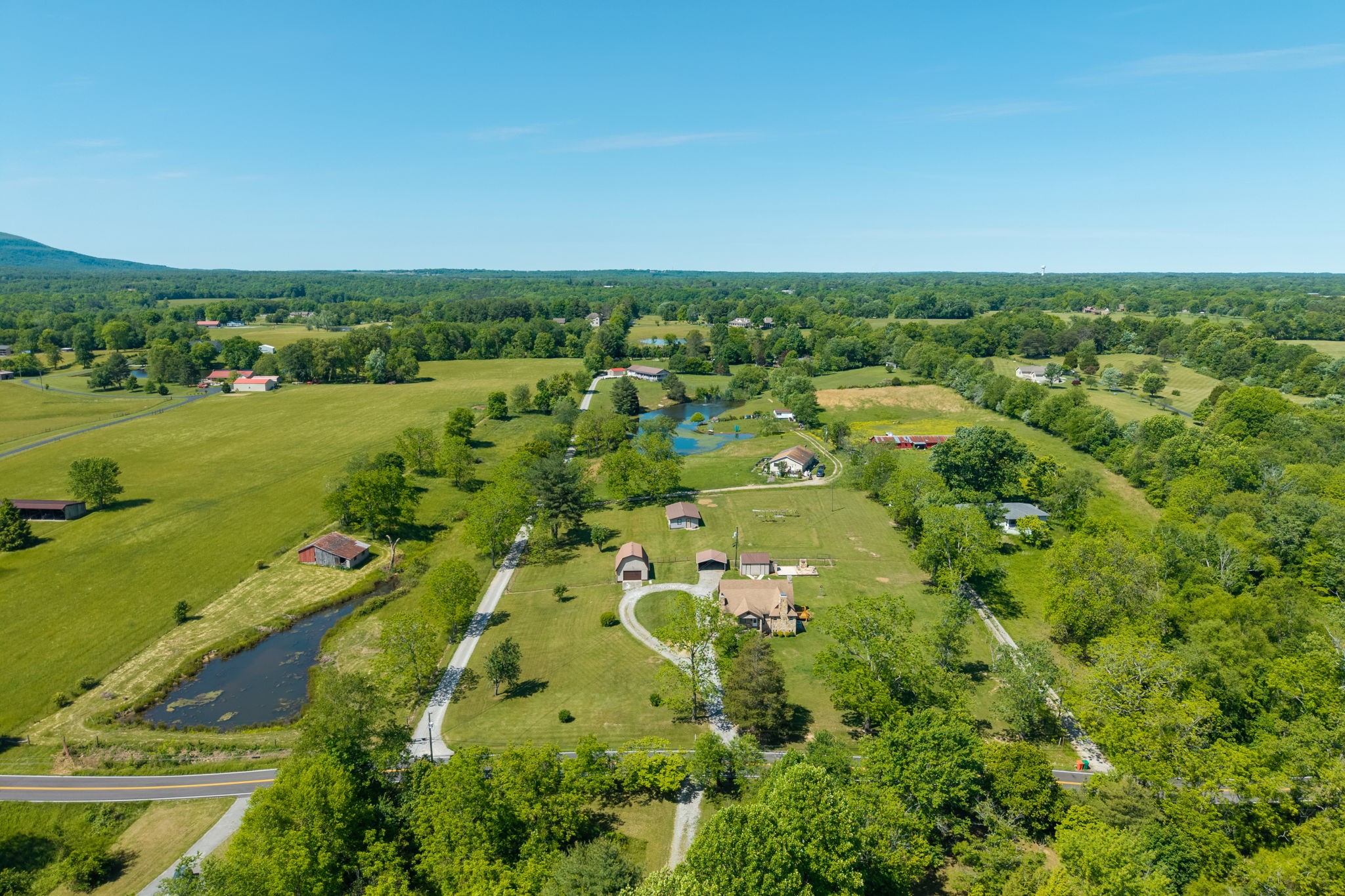 1805 Open Range Road Crossville TN 38555