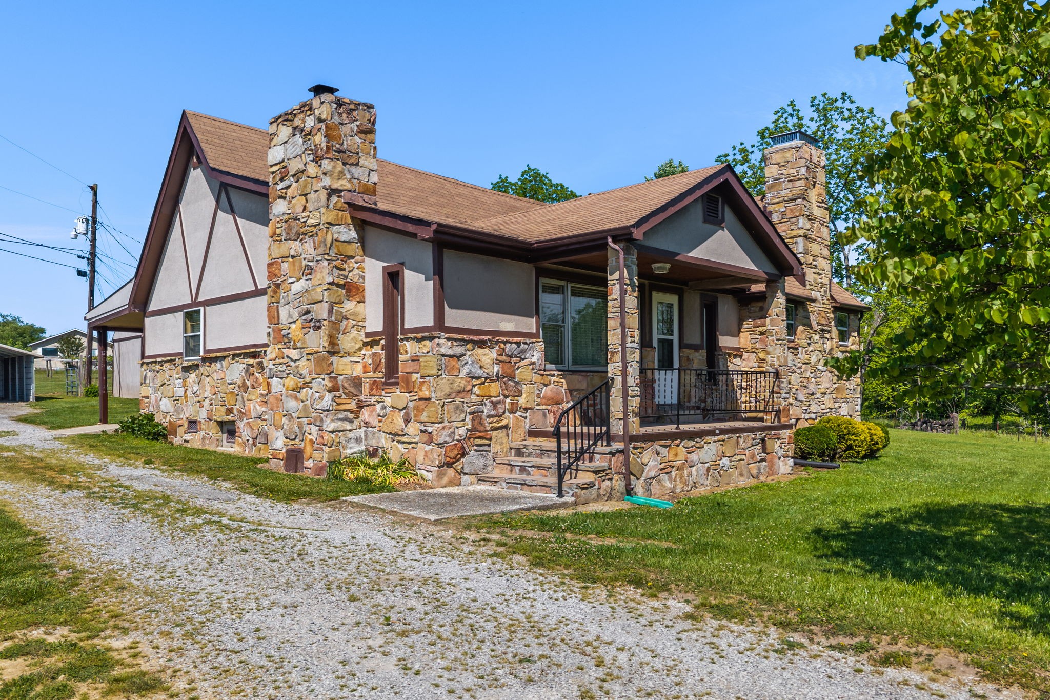 1805 Open Range Road Crossville TN 38555