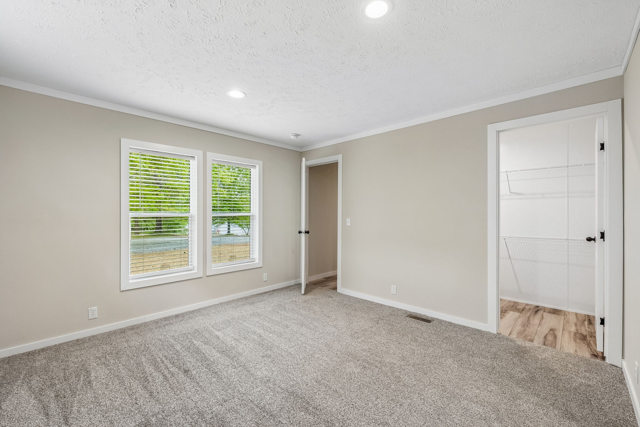 272 Portland Lake Road Portland TN 37148