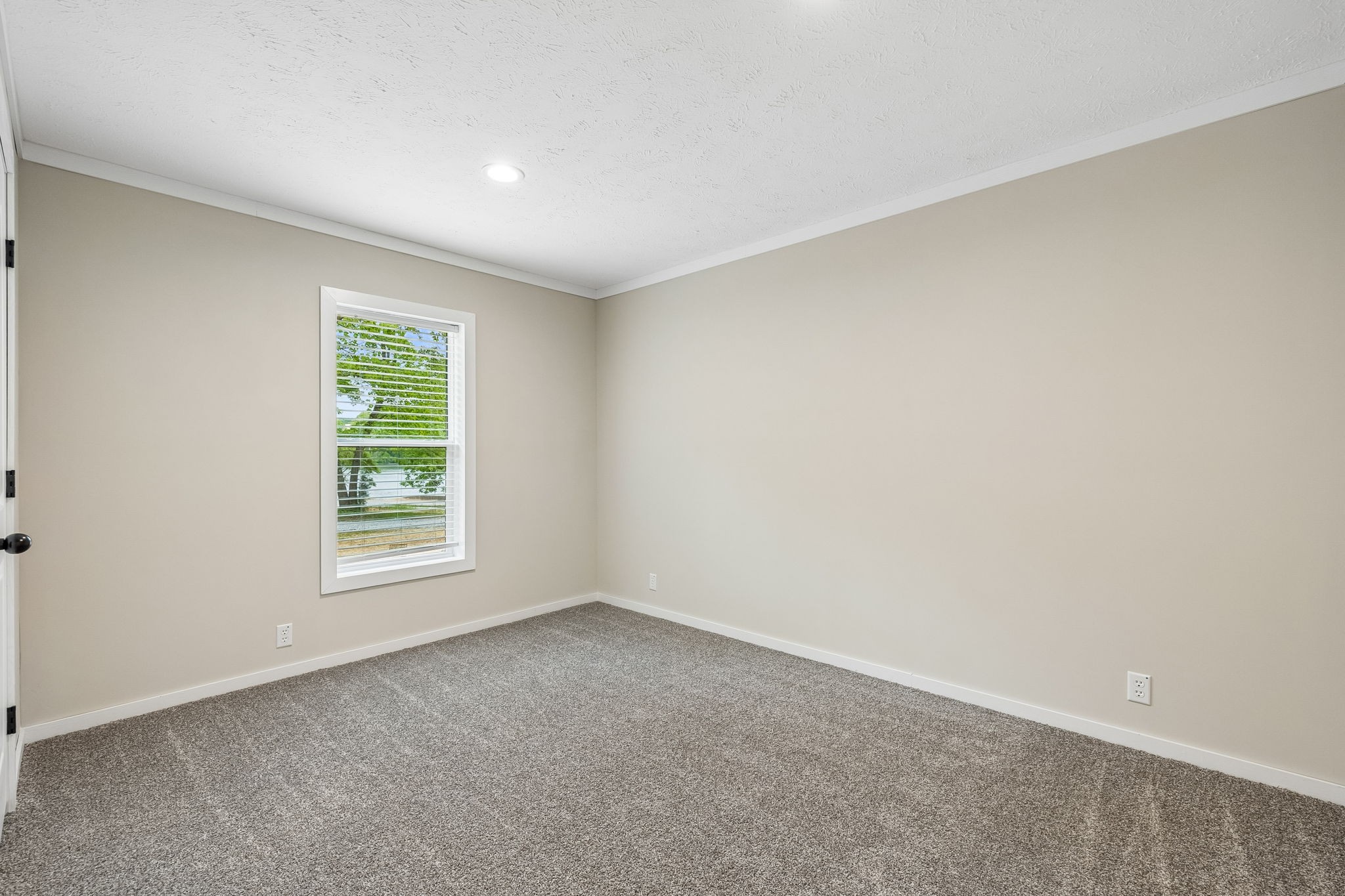 272 Portland Lake Road Portland TN 37148