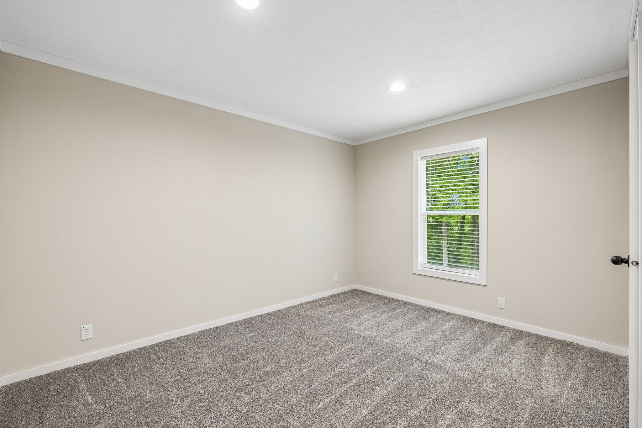 272 Portland Lake Road Portland TN 37148
