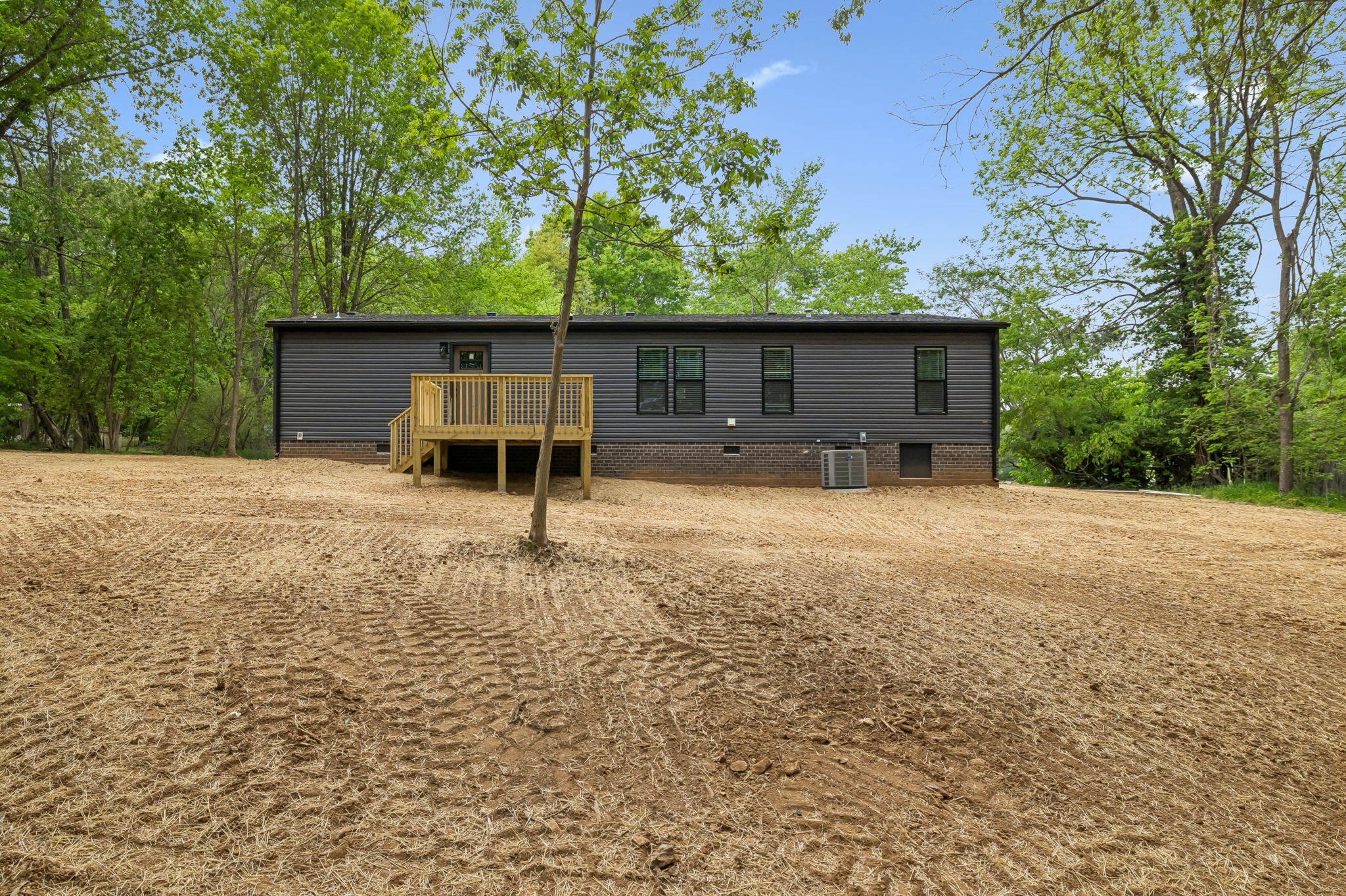 272 Portland Lake Road Portland TN 37148