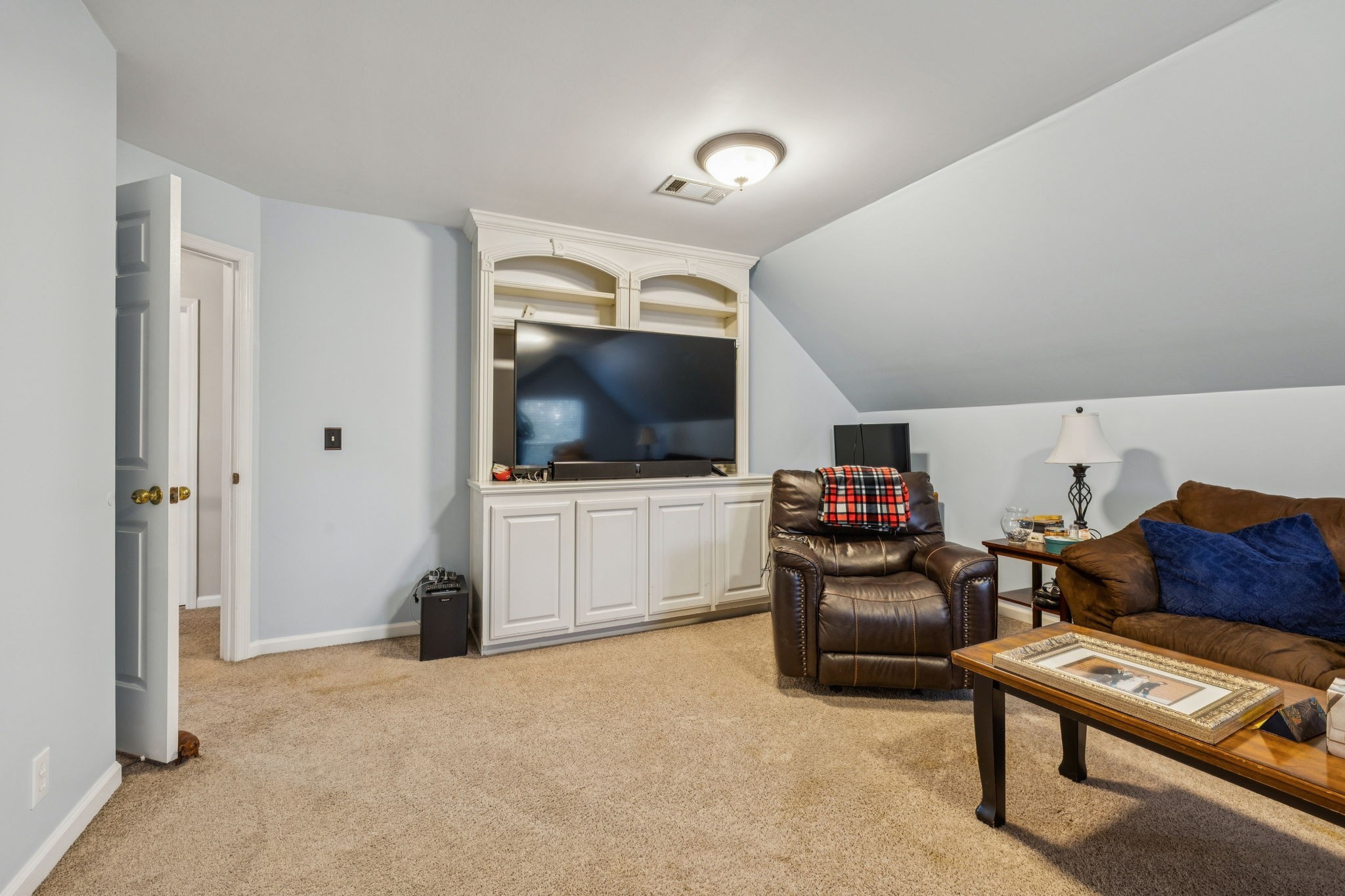 2002 Glastonbury Drive Franklin TN 37069