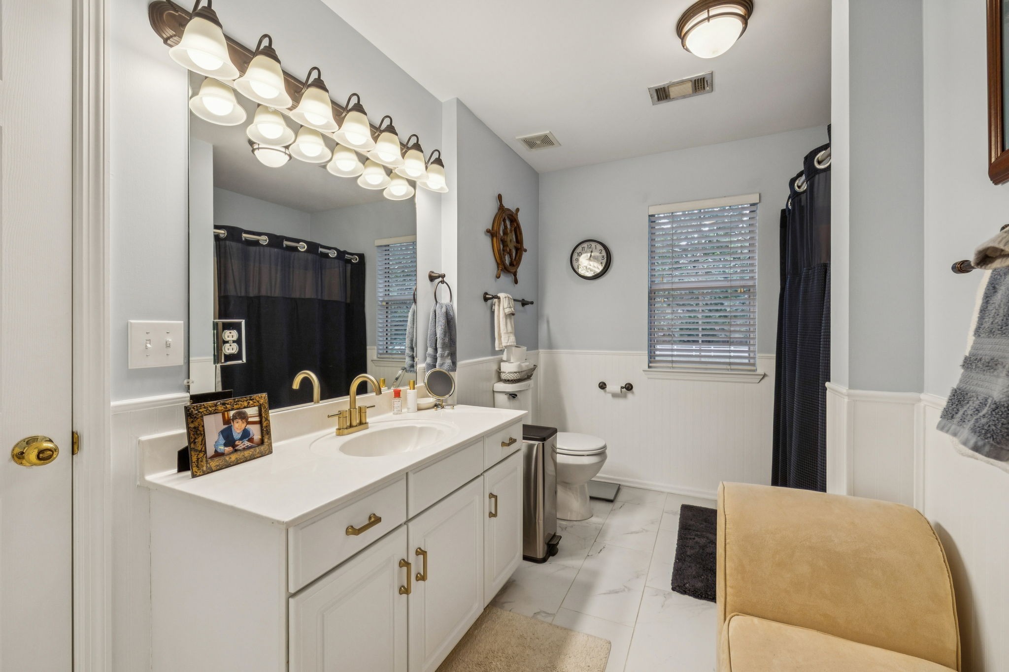 2002 Glastonbury Drive Franklin TN 37069