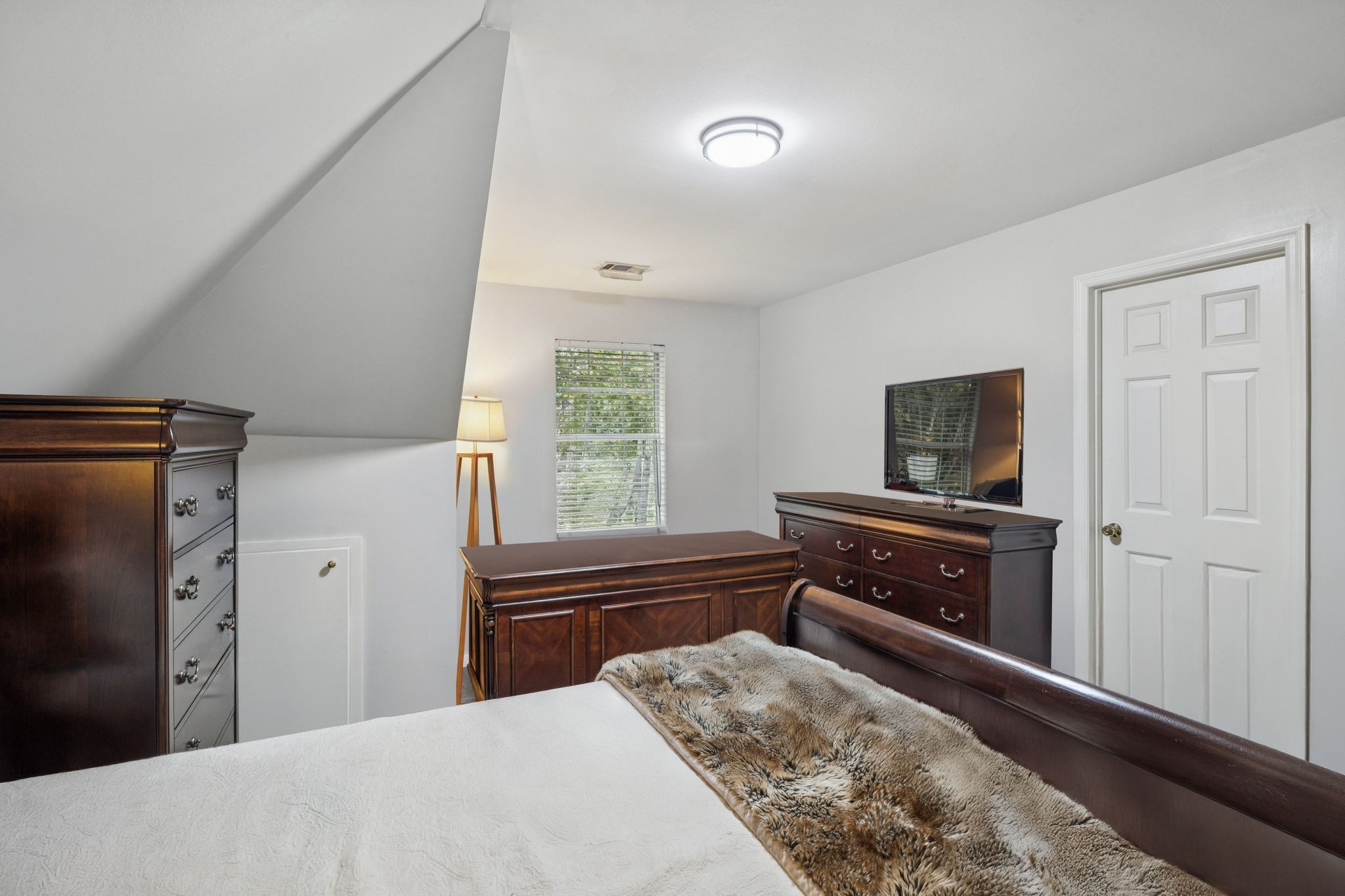 2002 Glastonbury Drive Franklin TN 37069