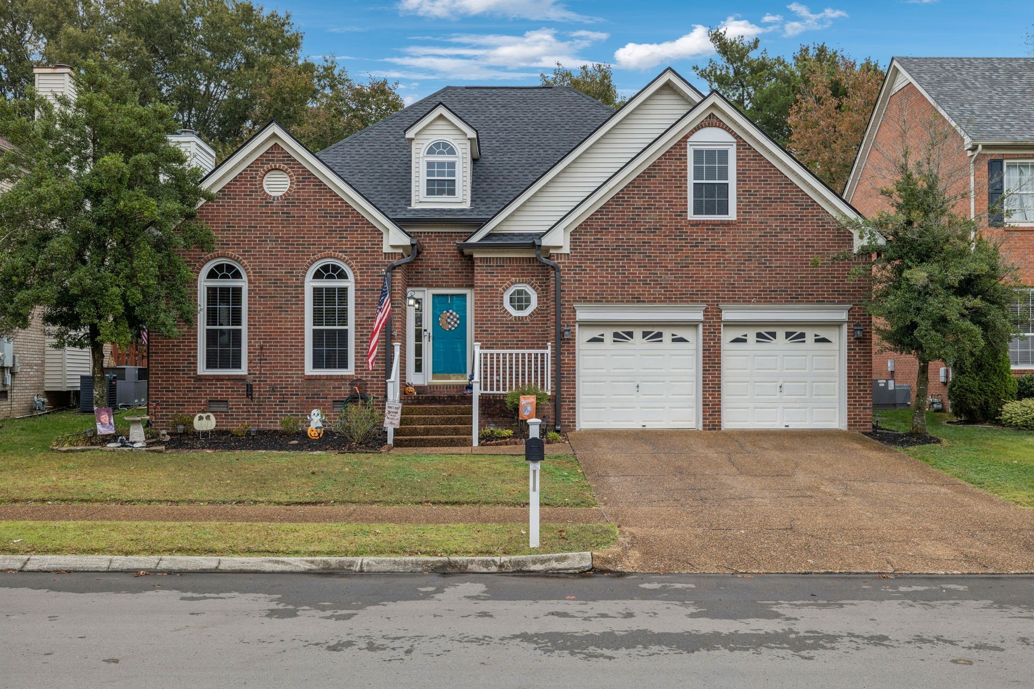 2002 Glastonbury Drive Franklin TN 37069