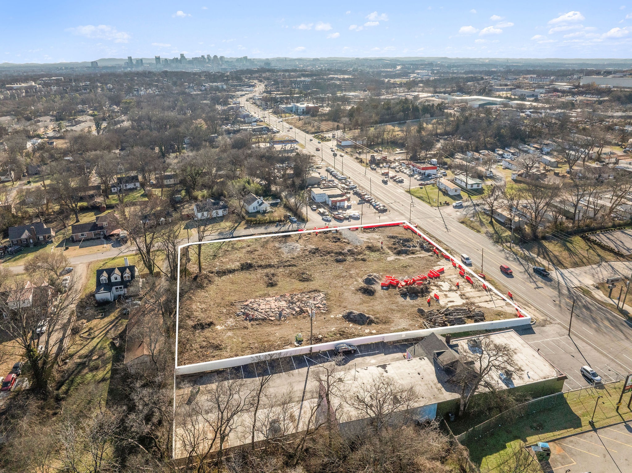 2801 Dickerson Pike Nashville TN 37207