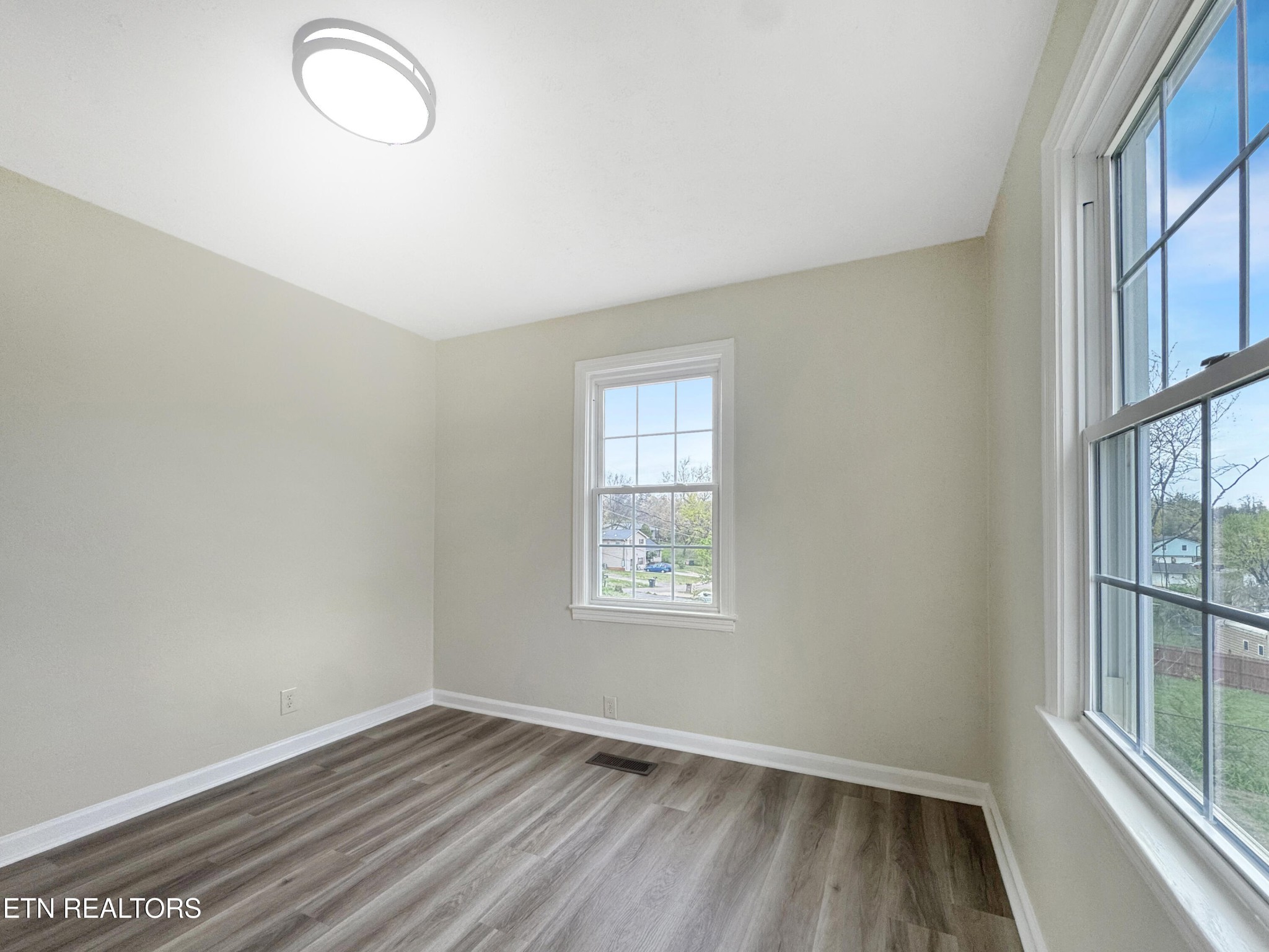 3526 Fountain Park Boulevard Knoxville TN 37914