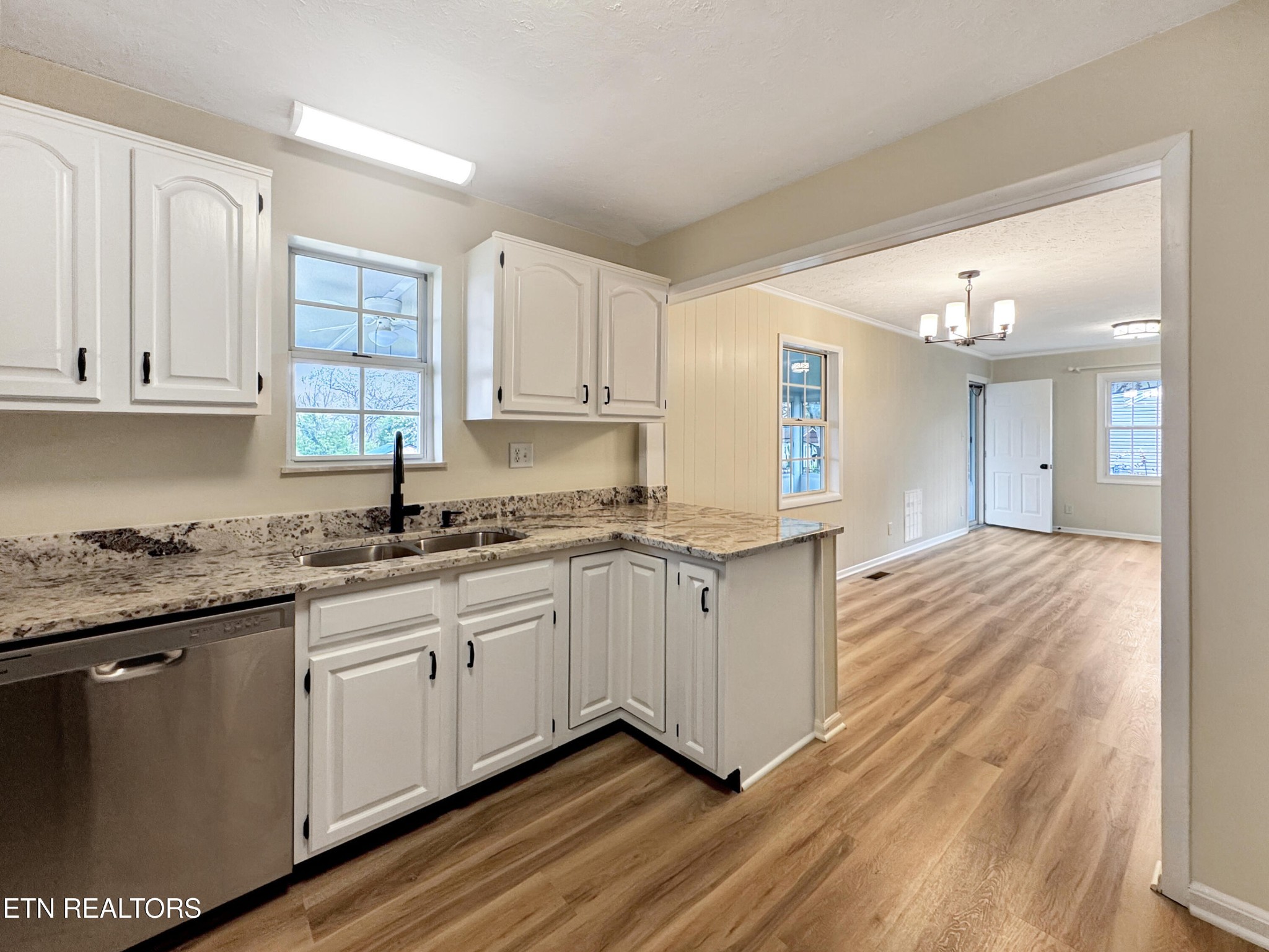 3526 Fountain Park Boulevard Knoxville TN 37914