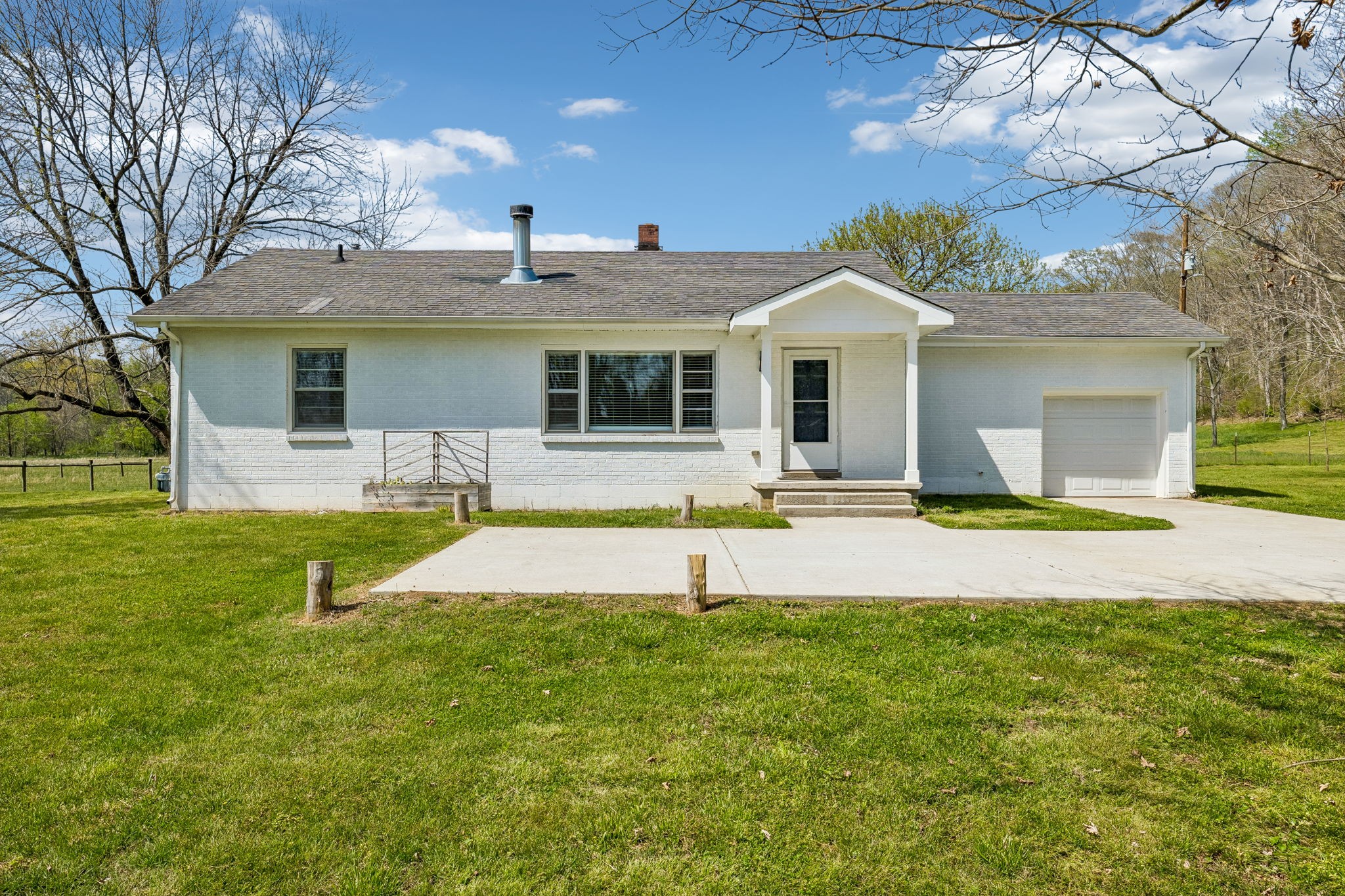 570 Piney Road, W Dickson TN 37055