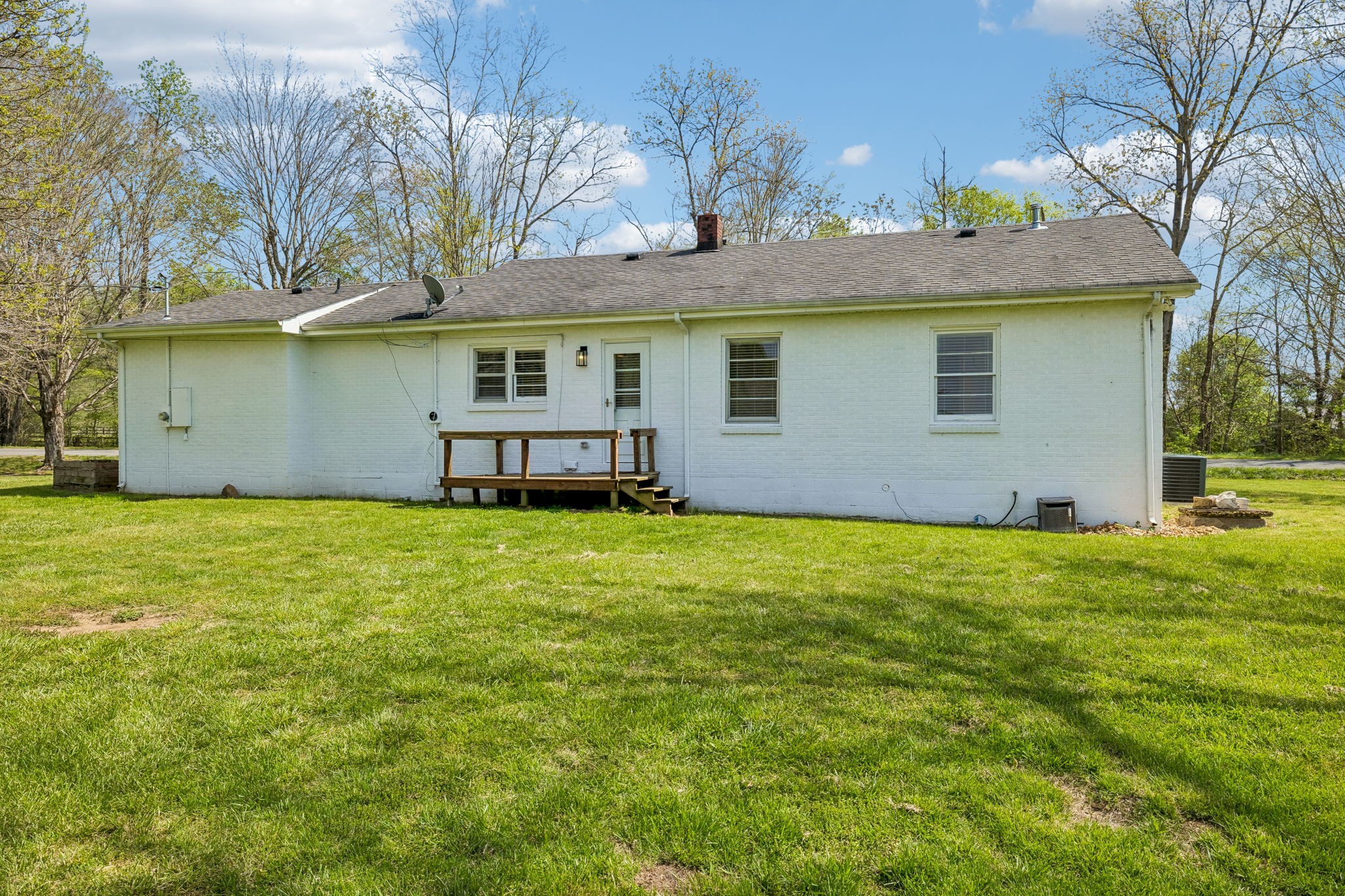 570 Piney Road, W Dickson TN 37055