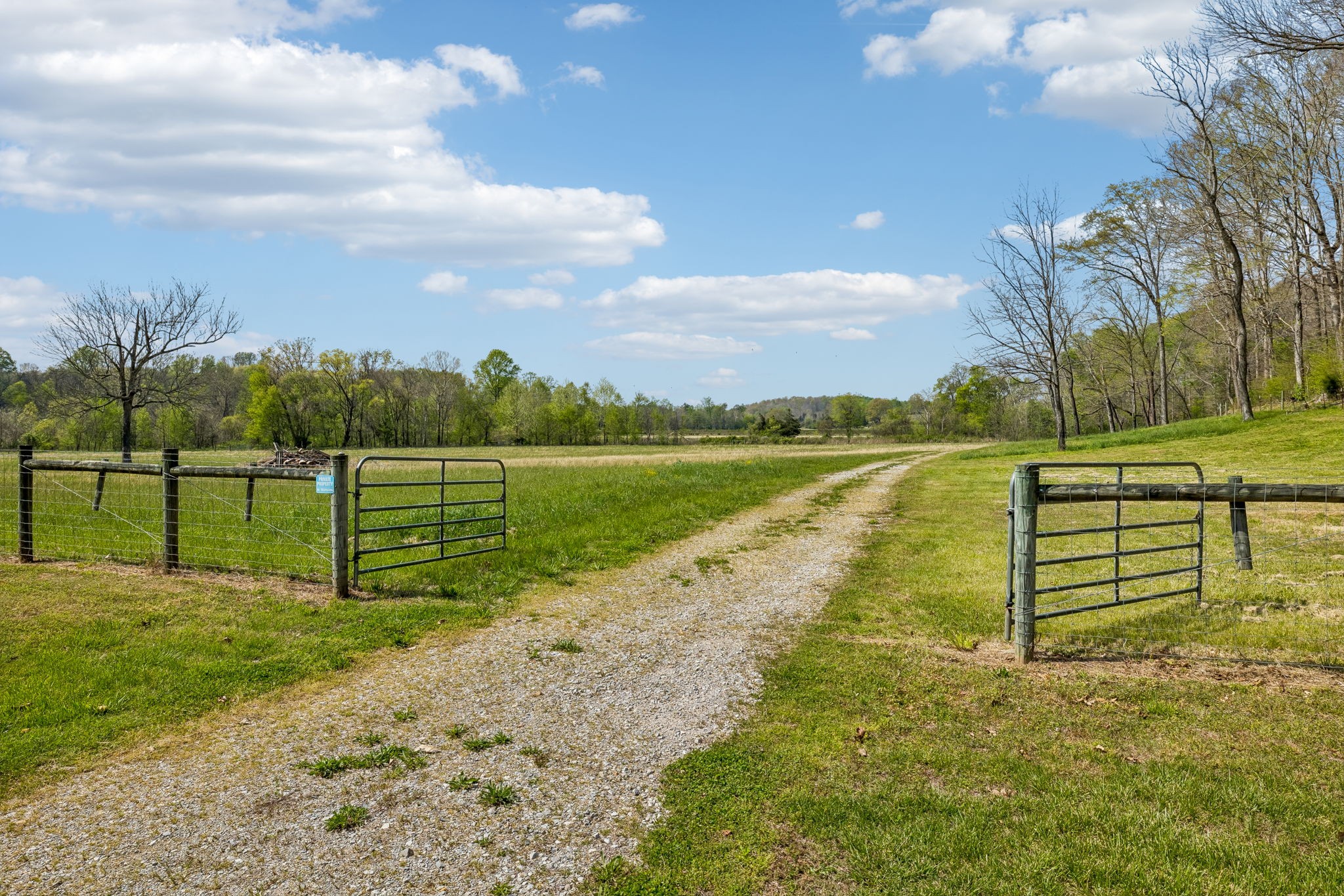 570 Piney Road, W Dickson TN 37055