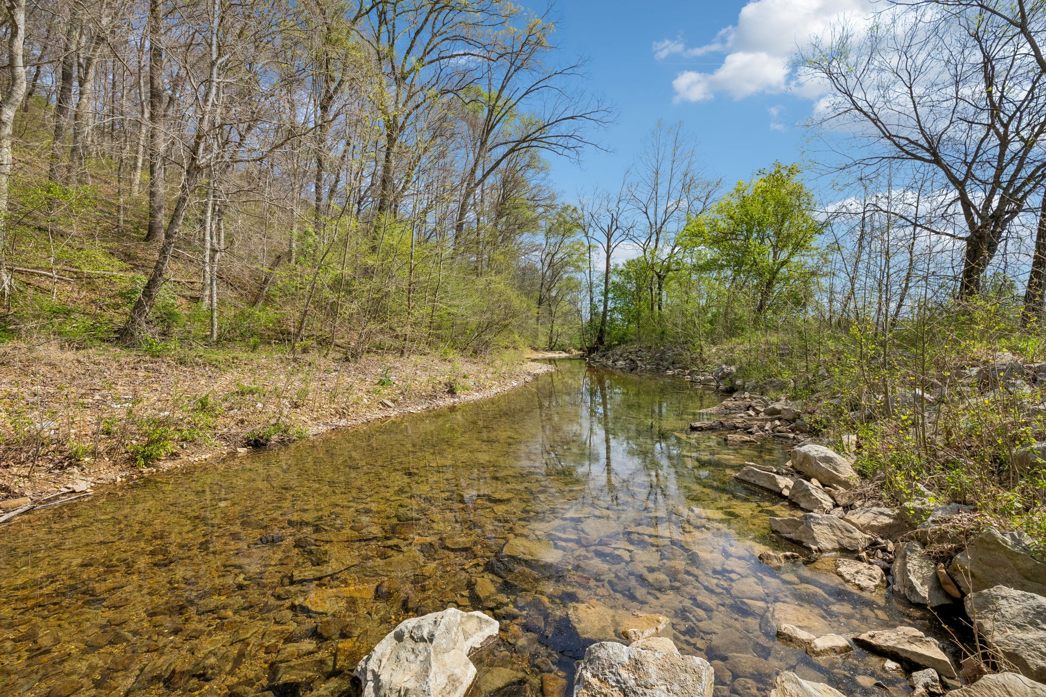 570 Piney Road, W Dickson TN 37055