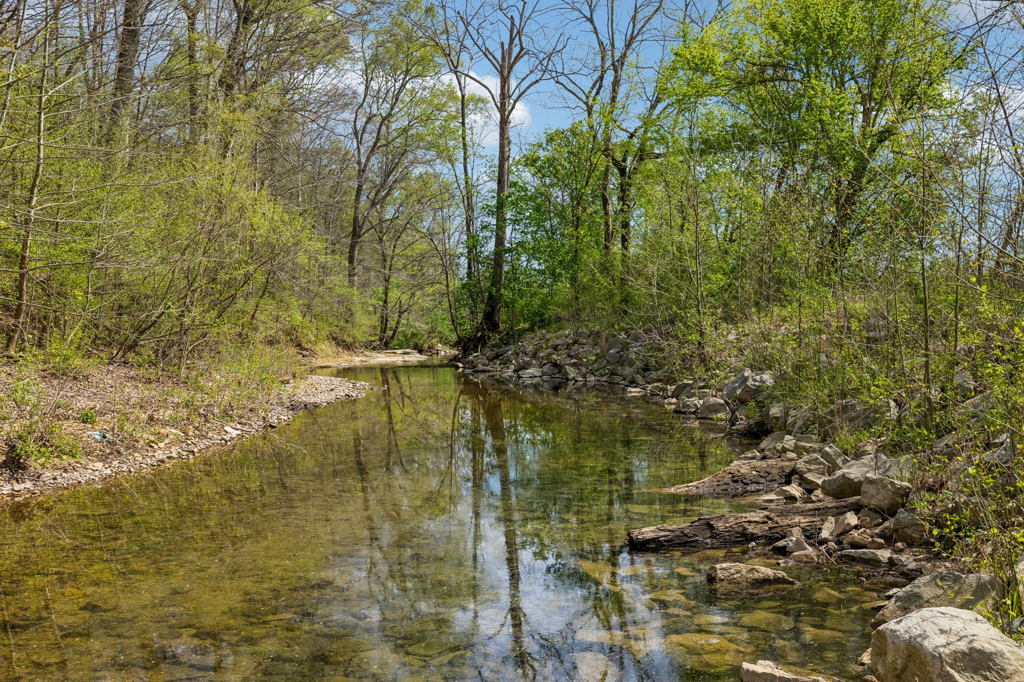 570 Piney Road, W Dickson TN 37055
