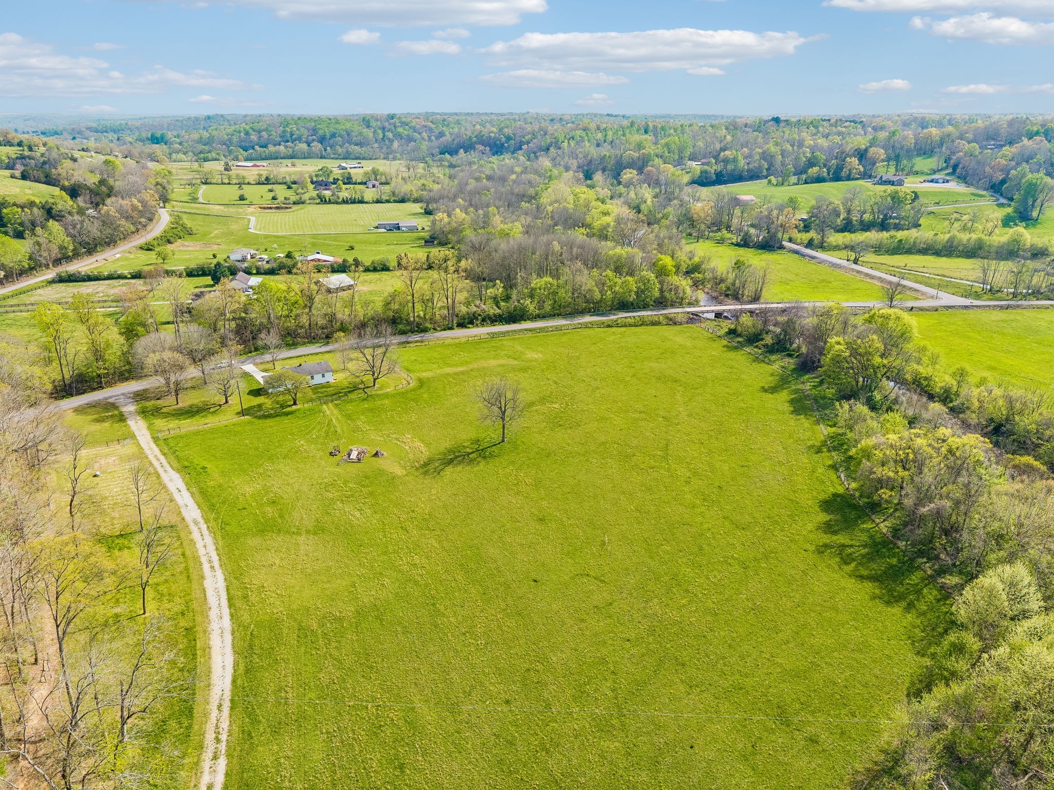 570 Piney Road, W Dickson TN 37055