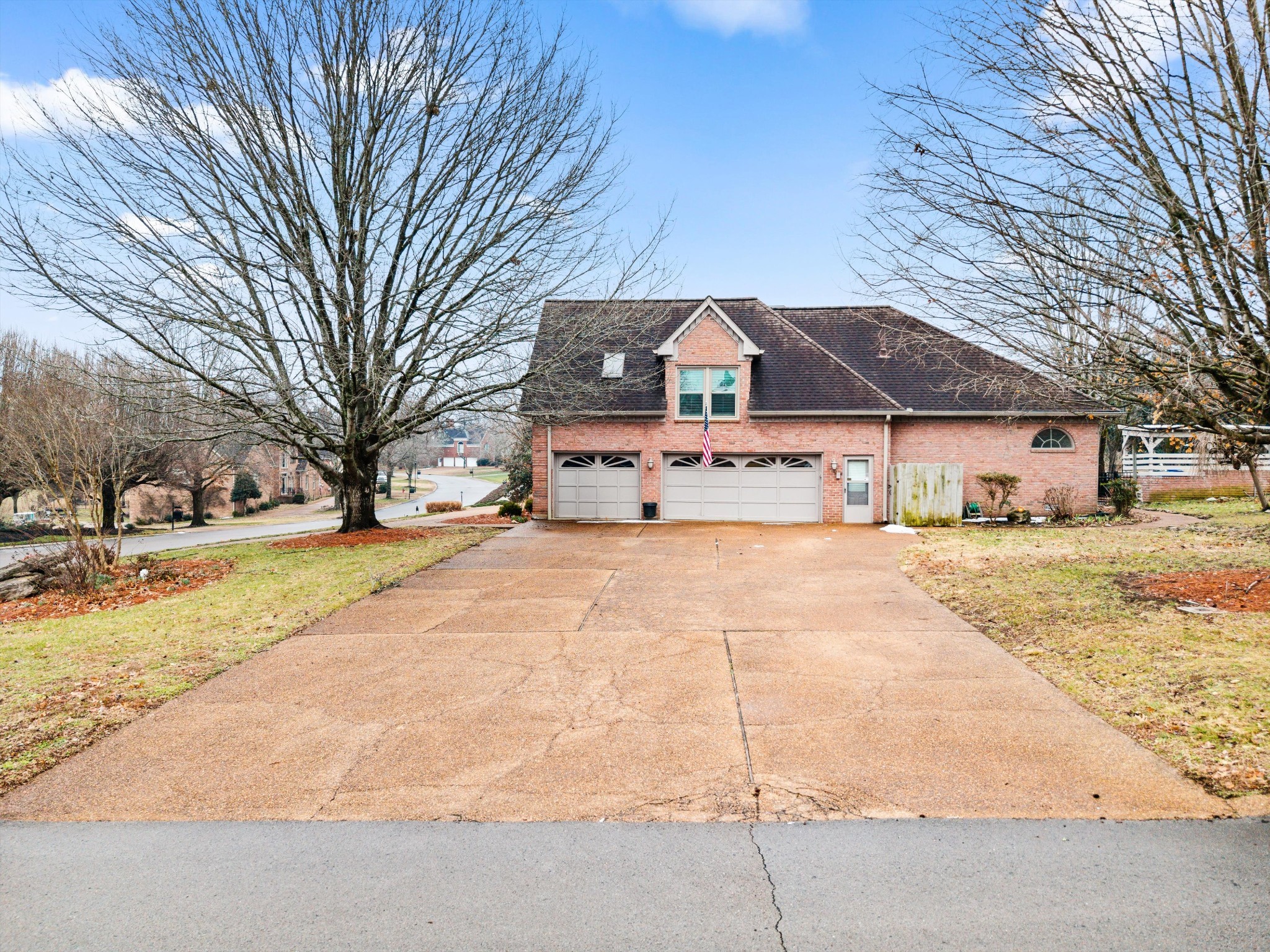 601 Ward Circle Old Hickory TN 37138