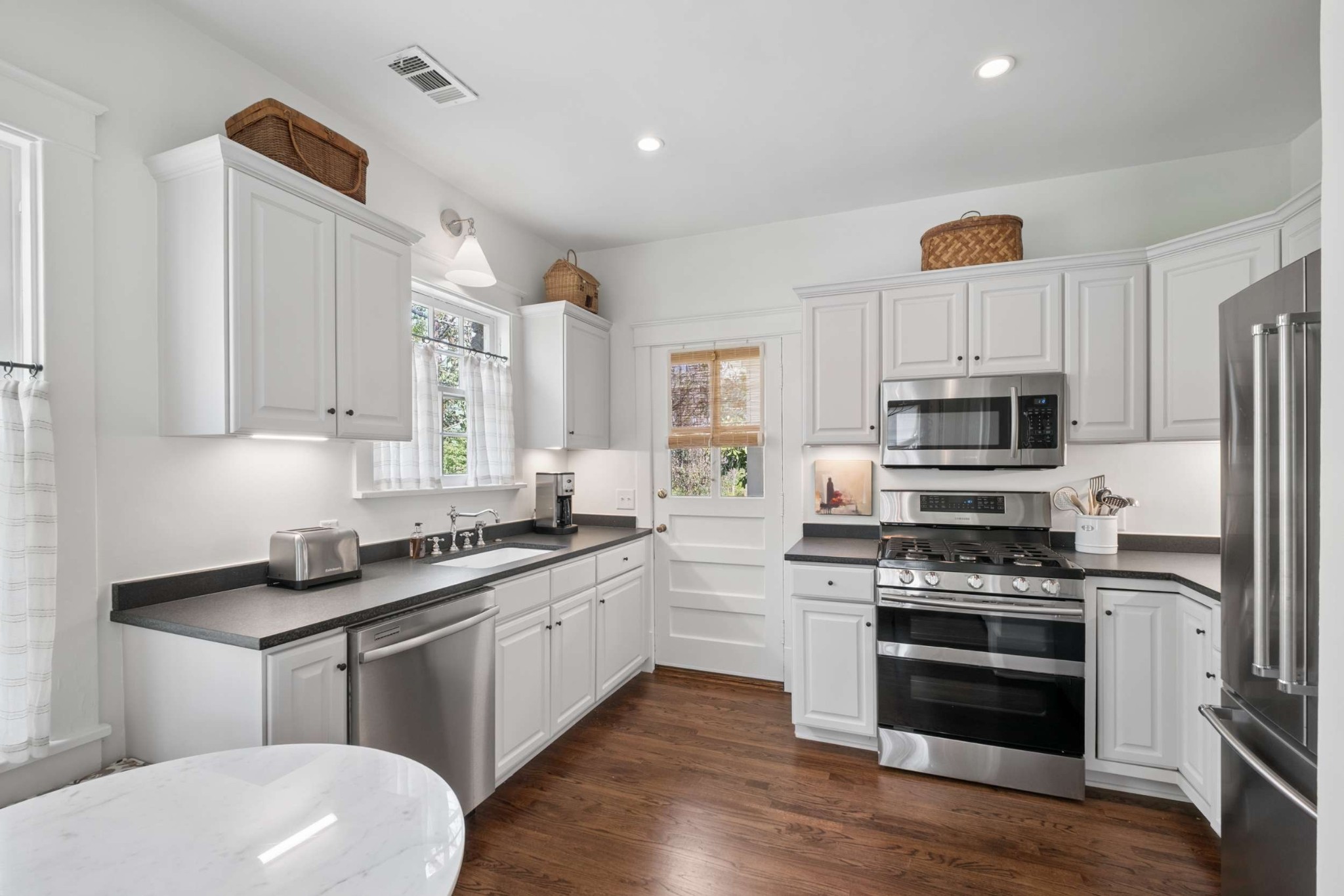 4402 Harding Place Nashville TN 37205