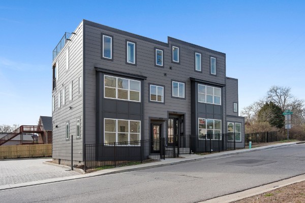 3123 River Drive Nashville TN 37218