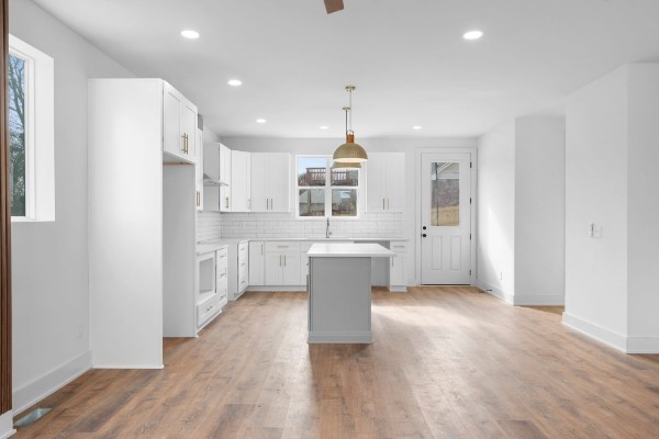 3123 River Drive Nashville TN 37218