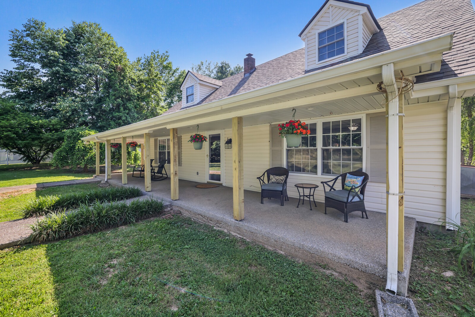 1138 Shahan Road Pleasant View TN 37146
