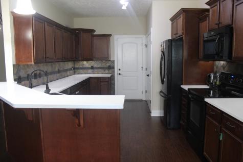 7913 Kirkfield Dr, NE Nashville TN 37211