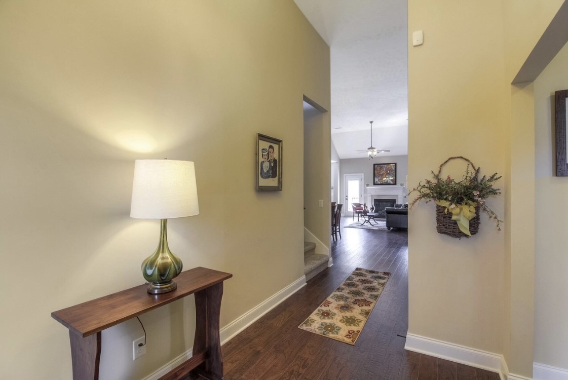 7913 Kirkfield Dr, NE Nashville TN 37211