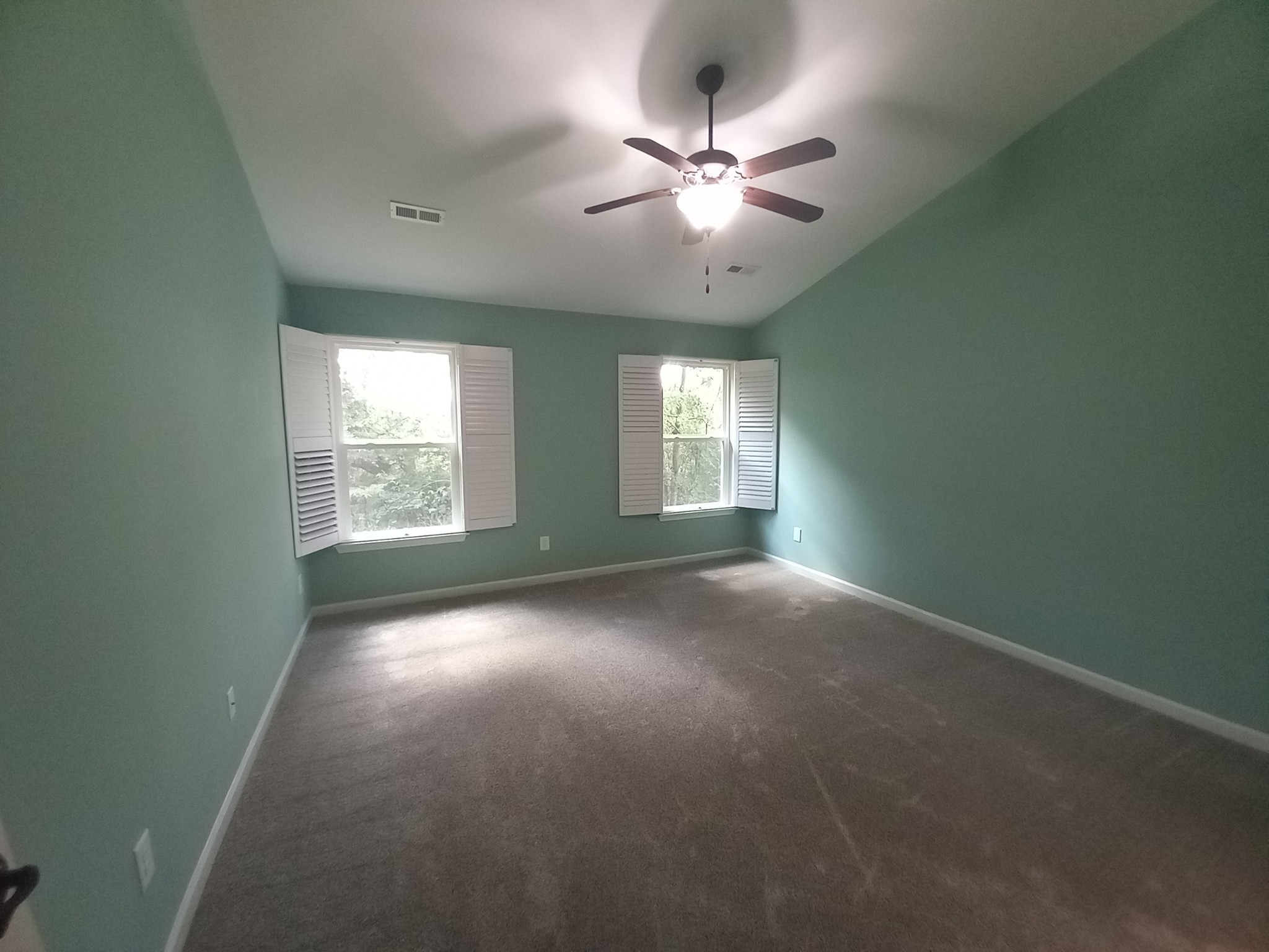 395 Devon Chase Hill Gallatin TN 37066