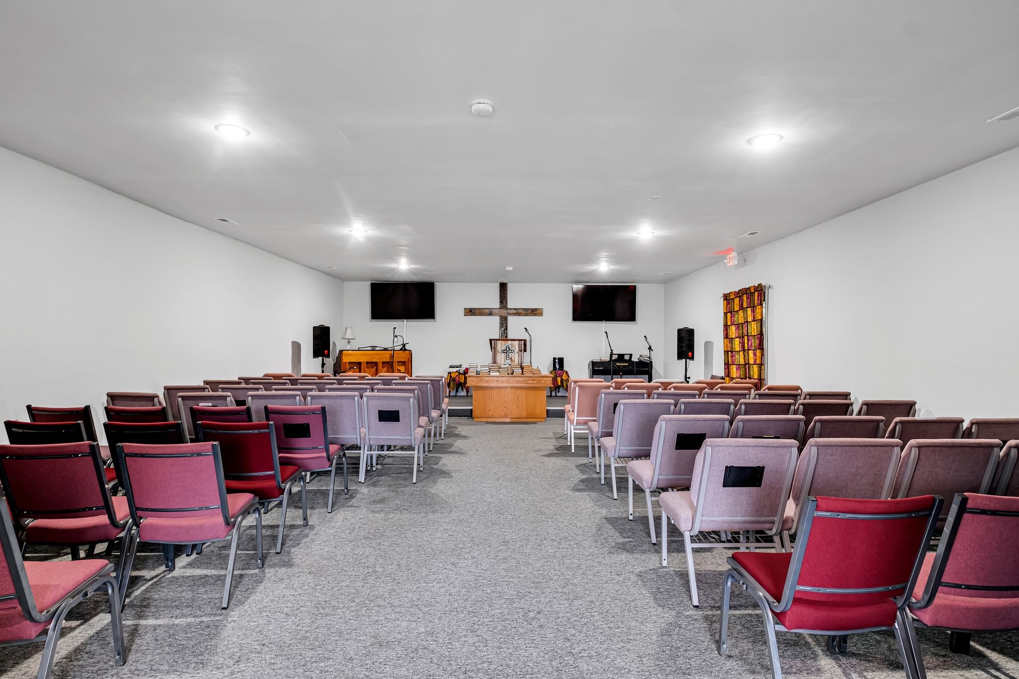 1213 W Gaines Street Lawrenceburg TN 38464